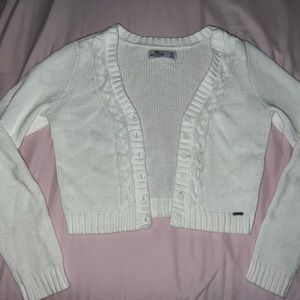This is a white sweater/cardigan from Hollister!